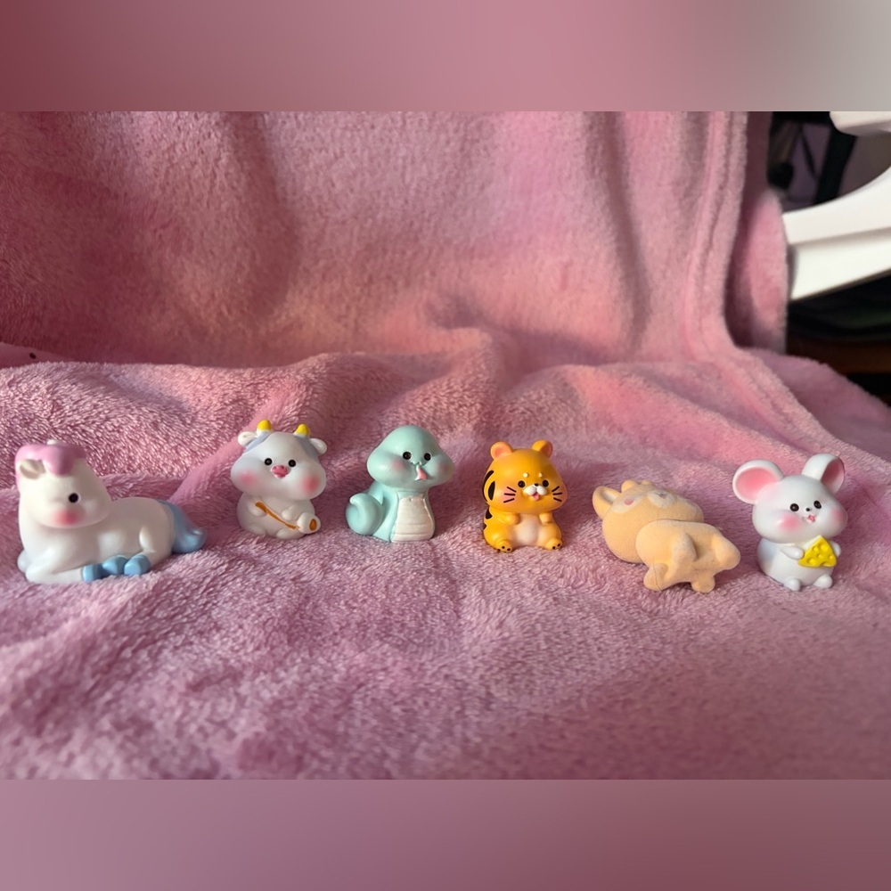 Chubby cute kawaii animal figures